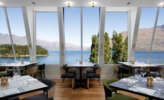 Queenstown hotel restaurant with a view over the lake