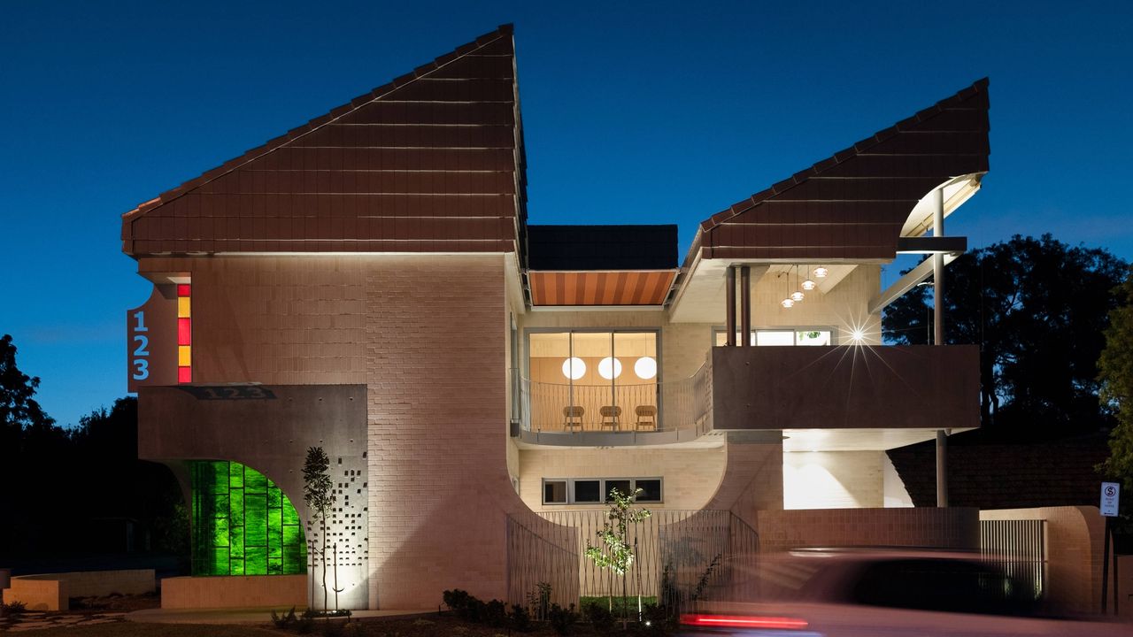 123 House, suburban Perth house, by Neil Cownie Architect