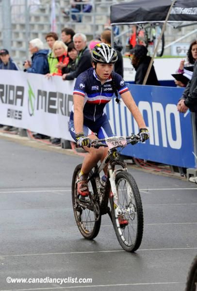 Margot Moschetti (France) wins