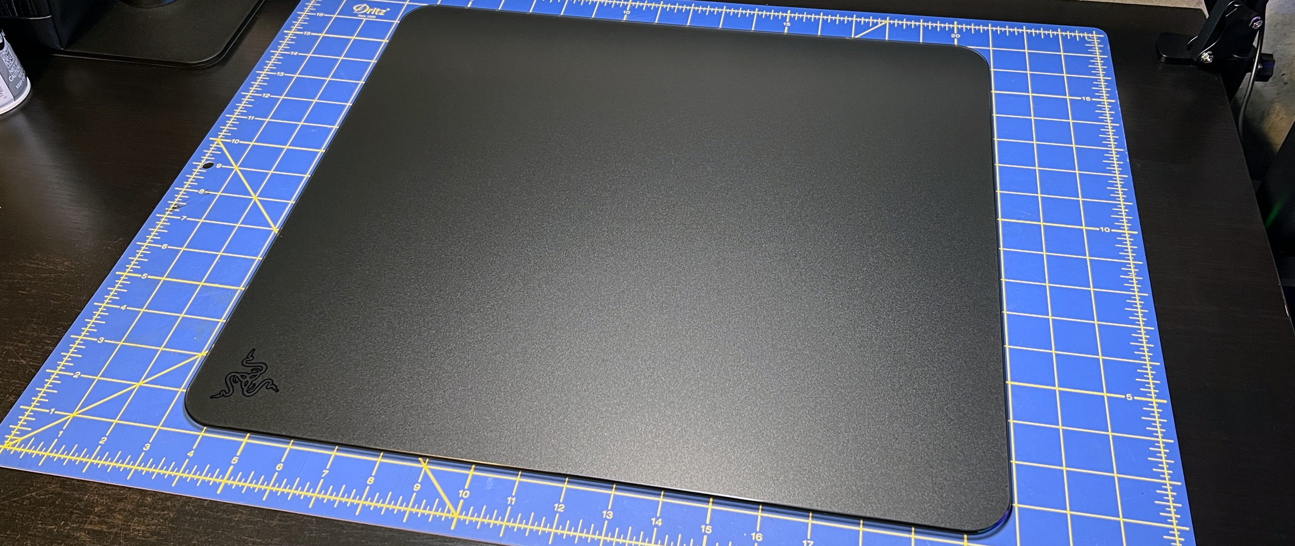 Razer Atlas Hands-On: Who Knew I Needed a $100 Glass Mouse Pad