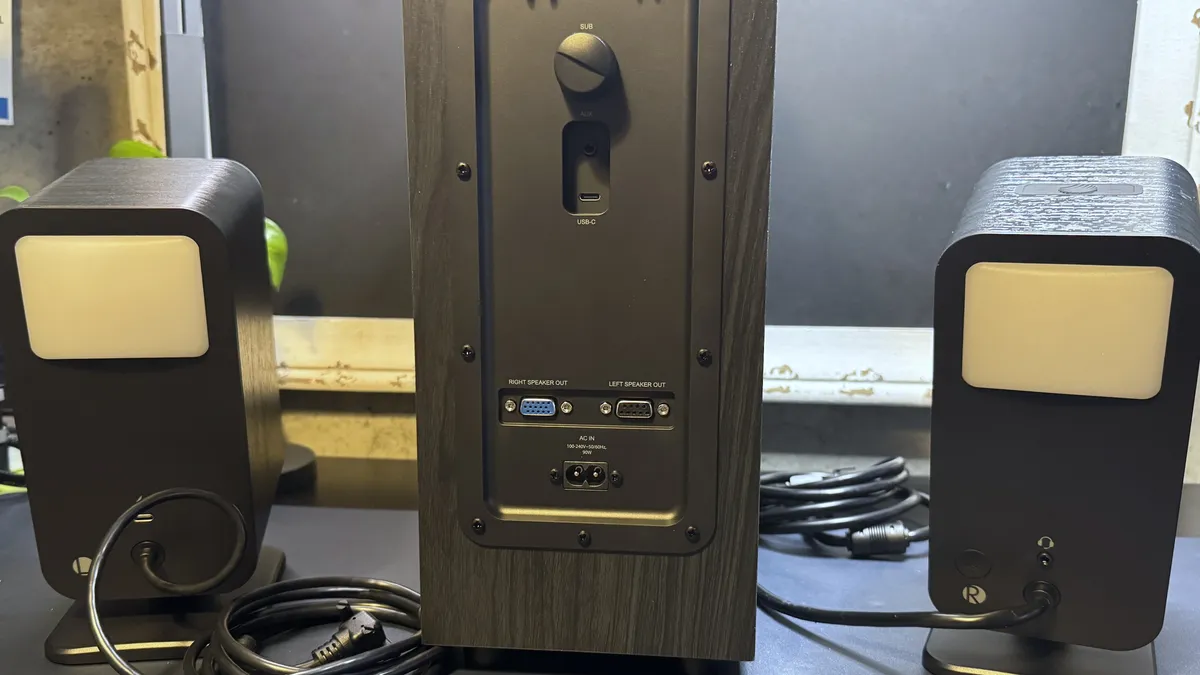 Post image 18