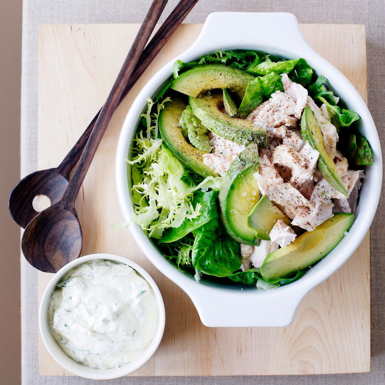 chicken-avocado-&amp;-walnut-salad.jpg