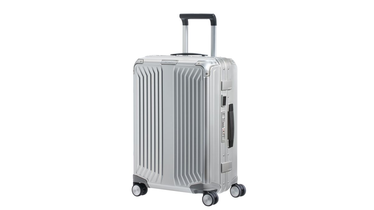 difference between samsonite and american tourister