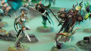 The Ydrilan Riverblades and Nighthaunt Pyregheists clash