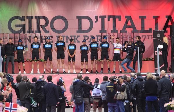 Team Sky with world champion Mark Cavendish