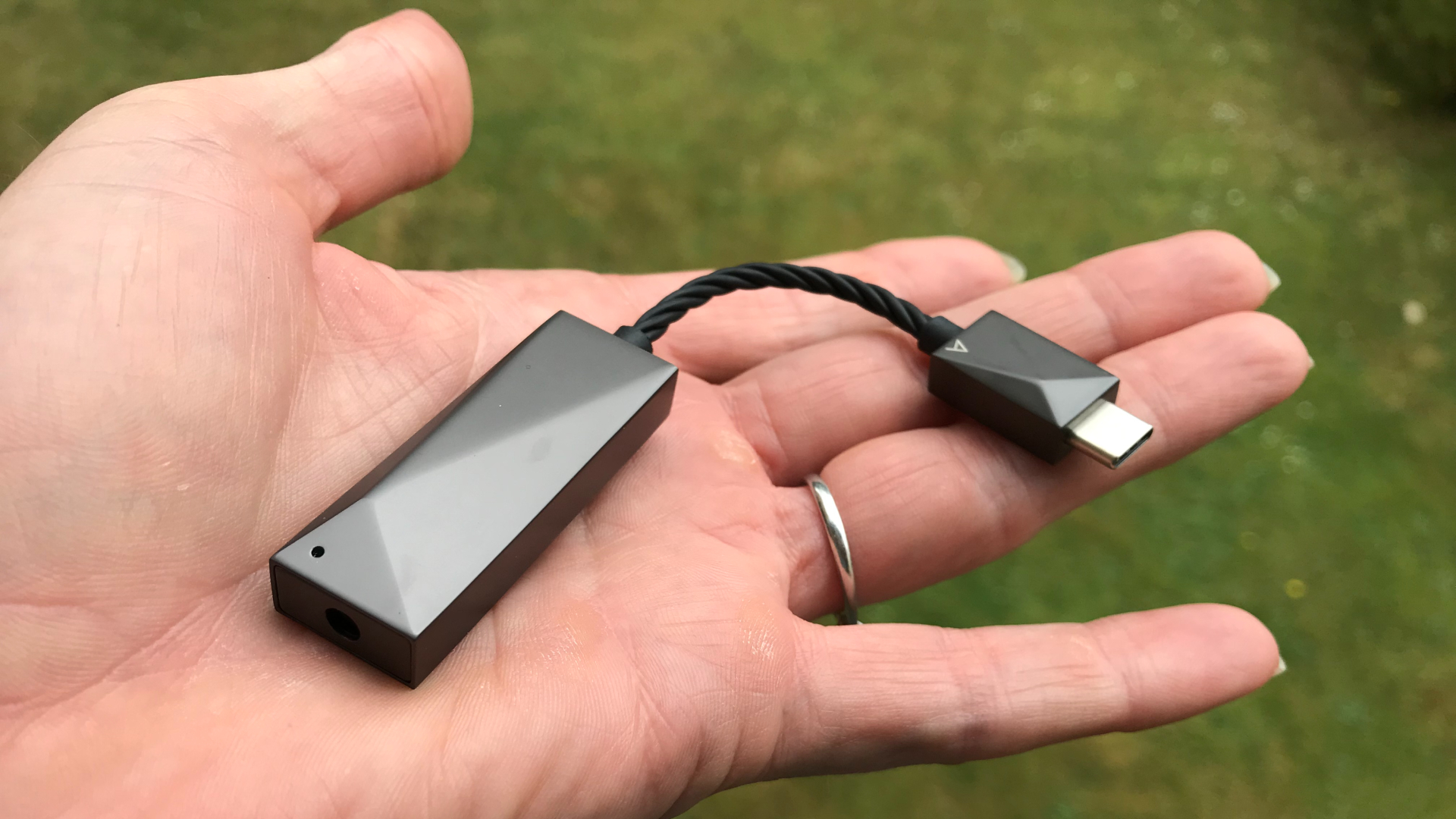 lightning-be-gone-why-i-cannot-wait-for-usb-c-music-on-my-iphone