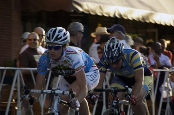 Colavita/Baci Pro Cycling leads Treads.com/DFT.