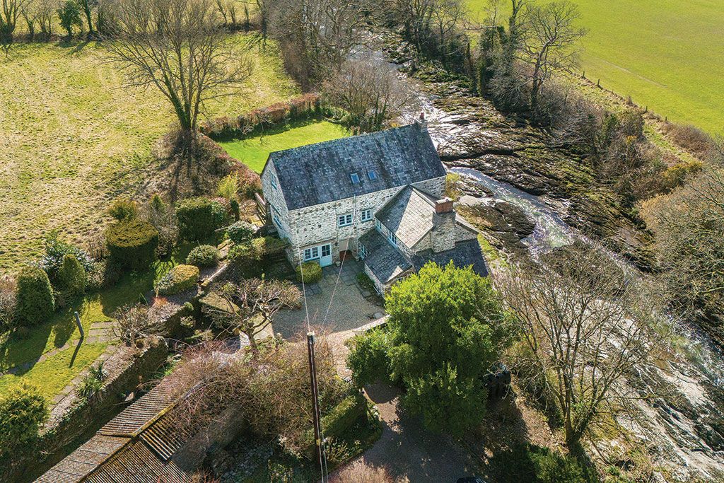 8 of the best riverside properties for sale | MoneyWeek