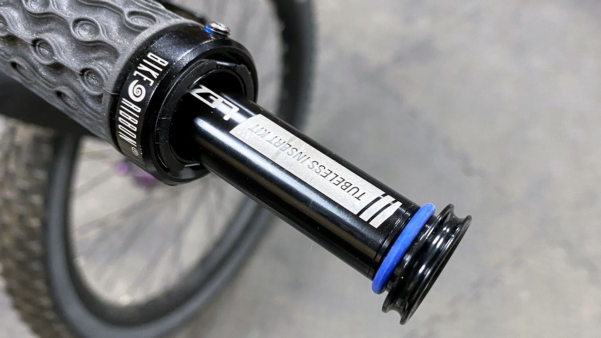 tubeless tyre kit