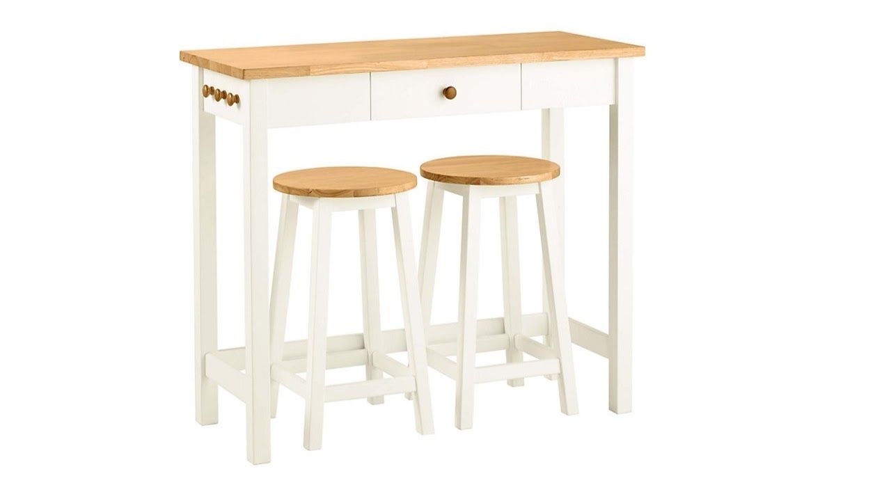 Best kitchen tables 6 options to add style to your space Real Homes