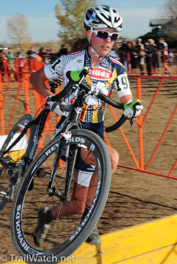 Amanda Miller (Hudz-Subaru) running the barriers at a full gallop