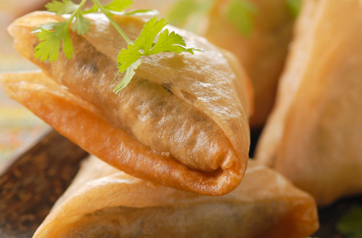 Air Fryer Samosas with Filo Pastry
