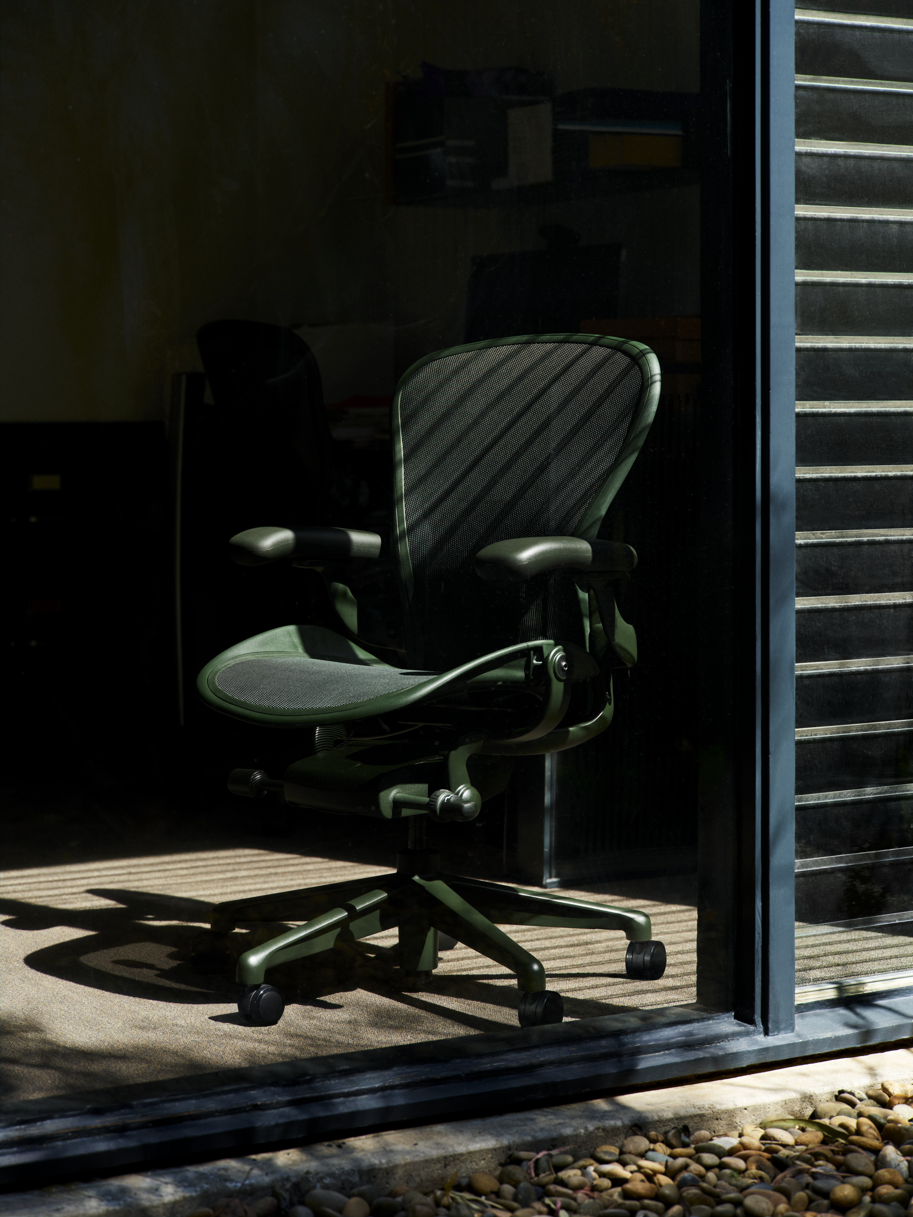 herman miller aeron office chair