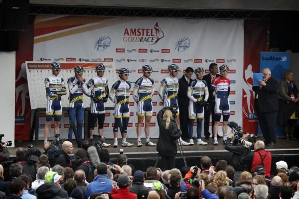 Vacansoleil on the podium at the start