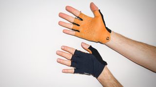 7. Pearl Izumi Pro Air Gloves