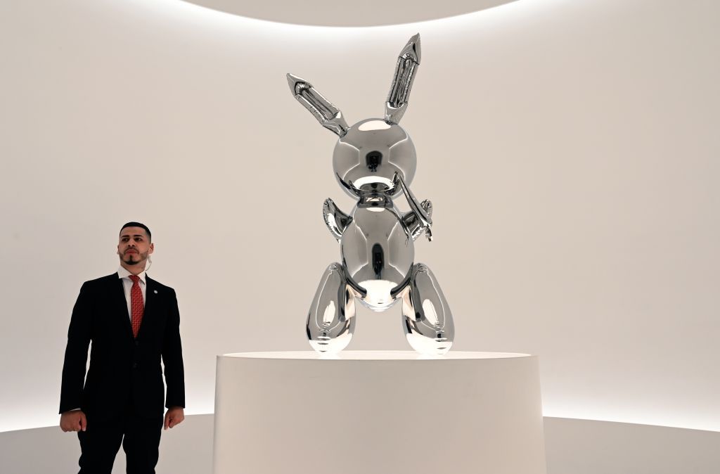 Jeff Koons&amp;#039; &amp;quot;Rabbit&amp;quot; statue.