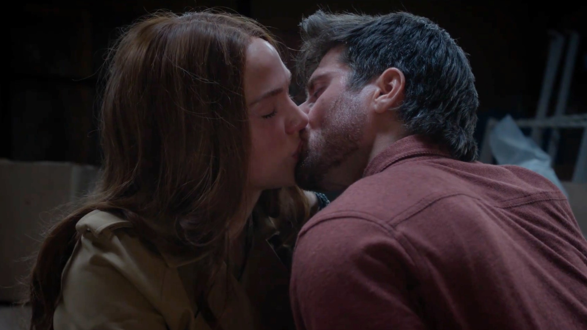 Maggie and Liam kissing on Sullivan's Crossing.