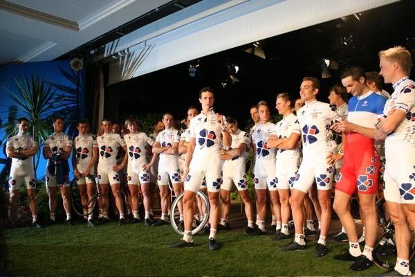 Why has Kiwi Timothy Gudsell been given the mike and centre stage?