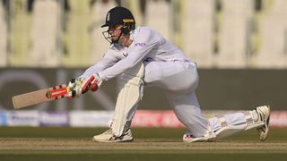 Pakistan vs England live stream: Zak Crawley of England bats