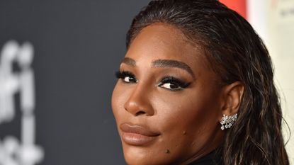 serena williams headshot