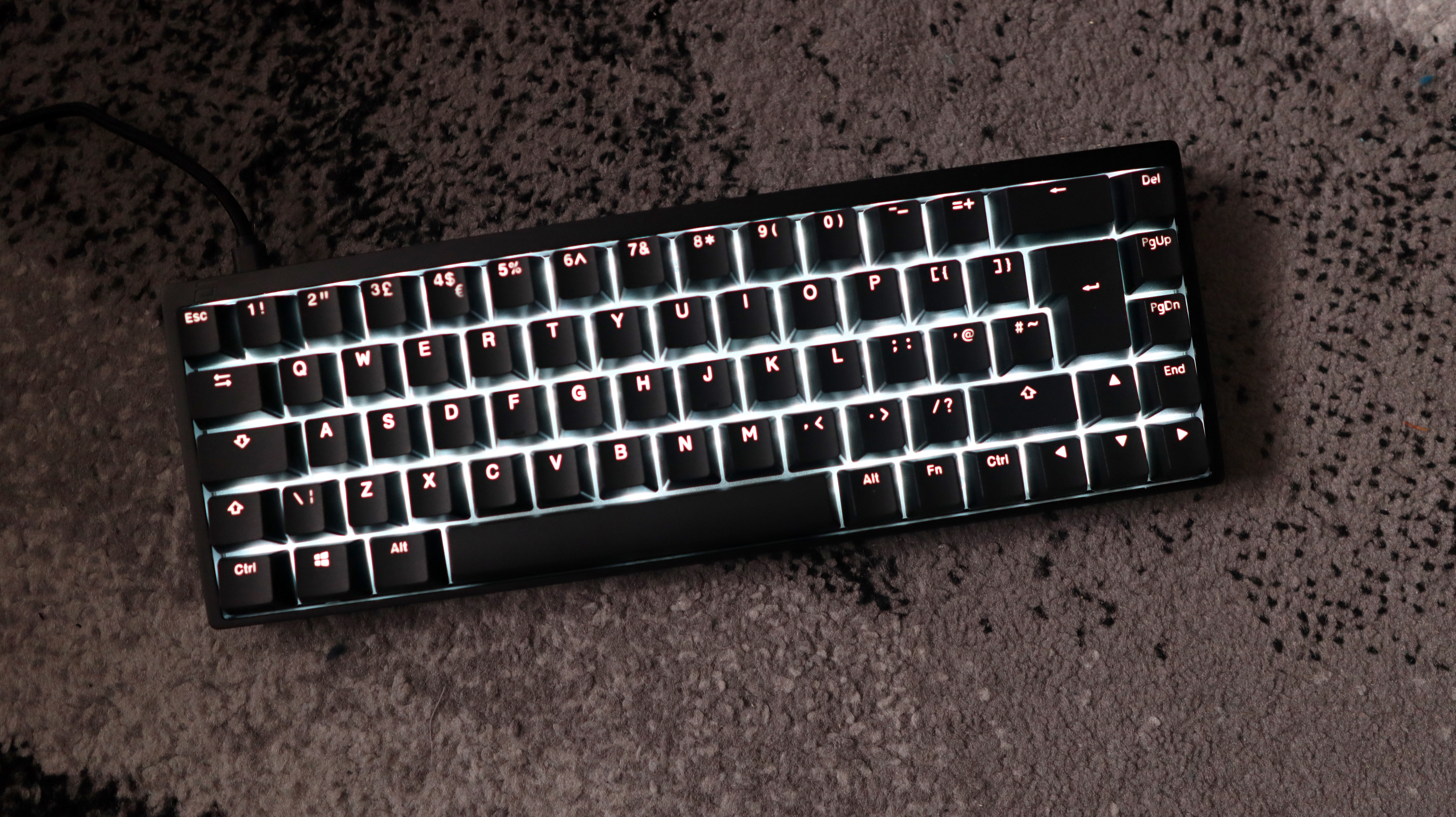  Endgame Gear KB65HE review 