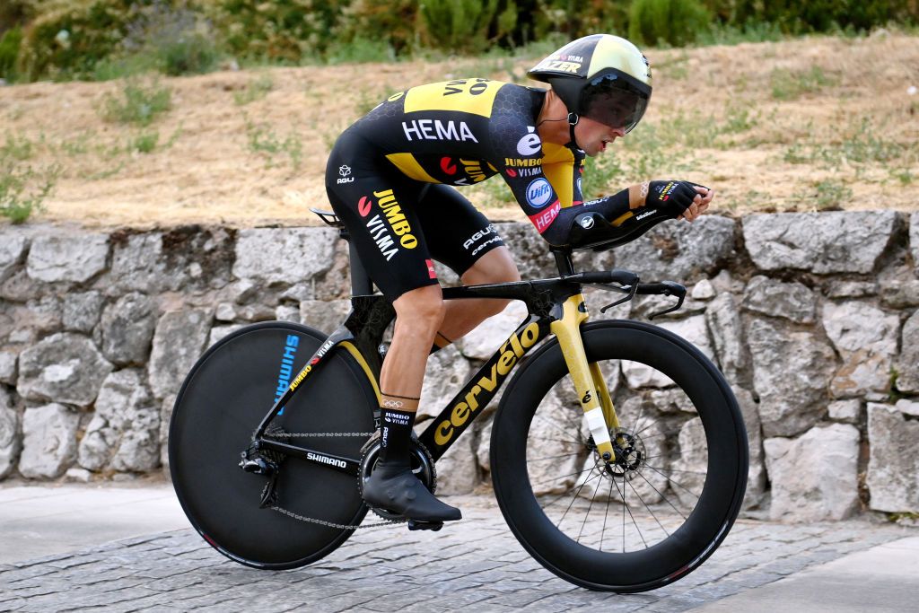 BURGOS SPAIN AUGUST 14 Primoz Roglic of Slovenia and Team Jumbo Visma competes during the 76th Tour of Spain 2021 Stage 1 a 71km individual time trial from Burgos Catedral de Santa Mara to Burgos lavuelta LaVuelta21 CapitalMundialdelCiclismo catedral2021 on August 14 2021 in Burgos Spain Photo by Stuart FranklinGetty Images