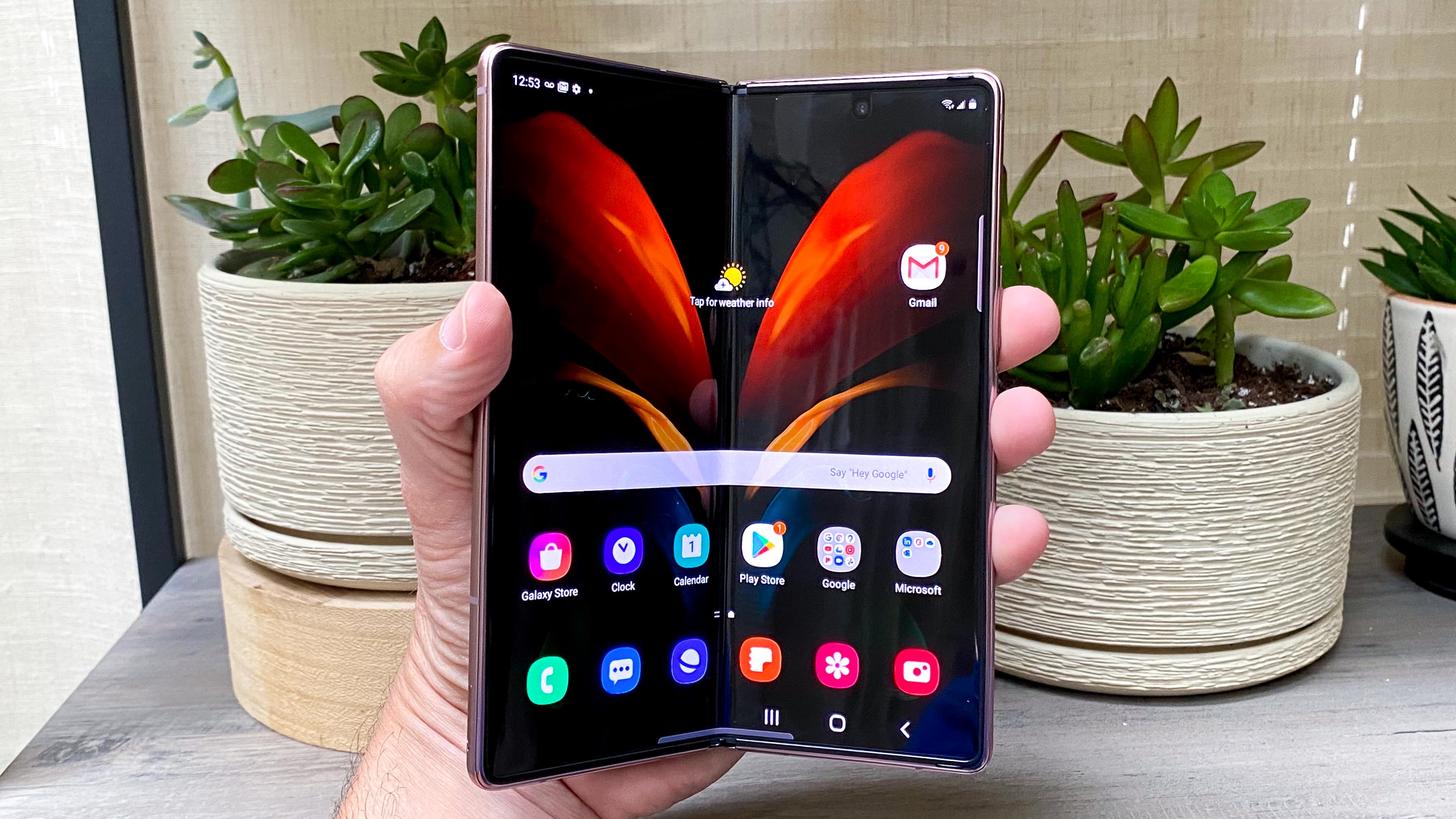 Samsung Galaxy Z Fold 3 Leak Just Revealed Big Design Surprise