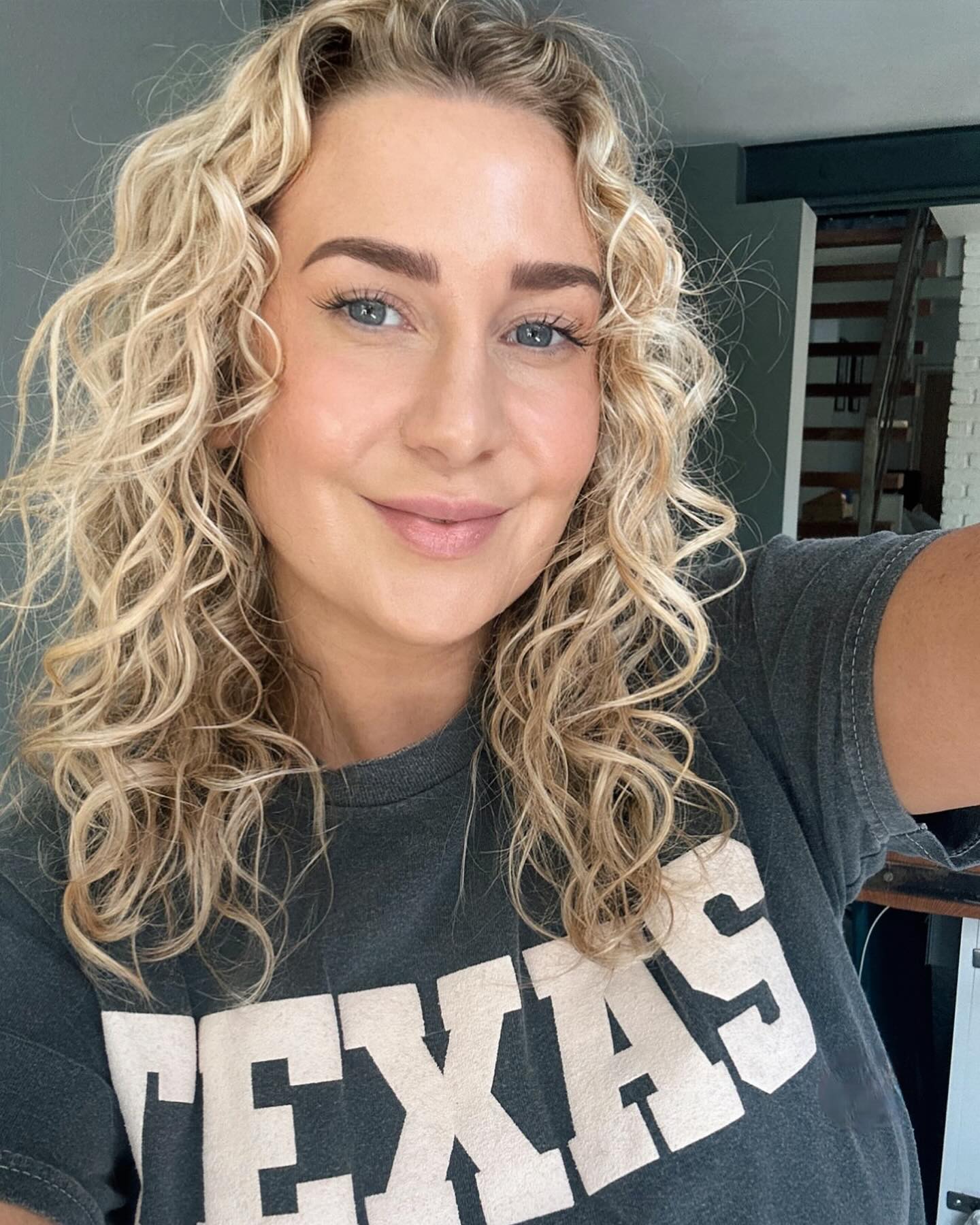 chloe burcham best wavy hair products