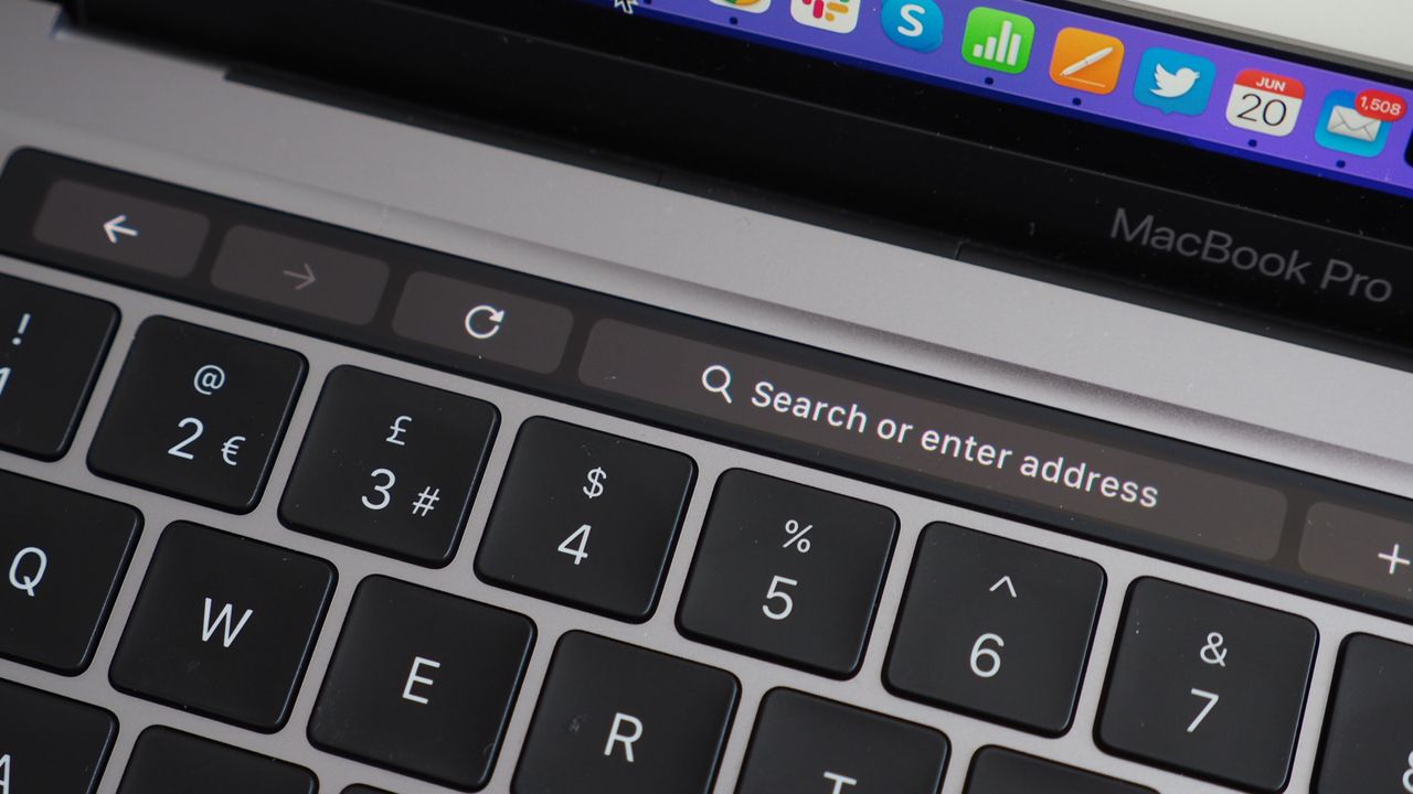 MacBook Pro M2 2022