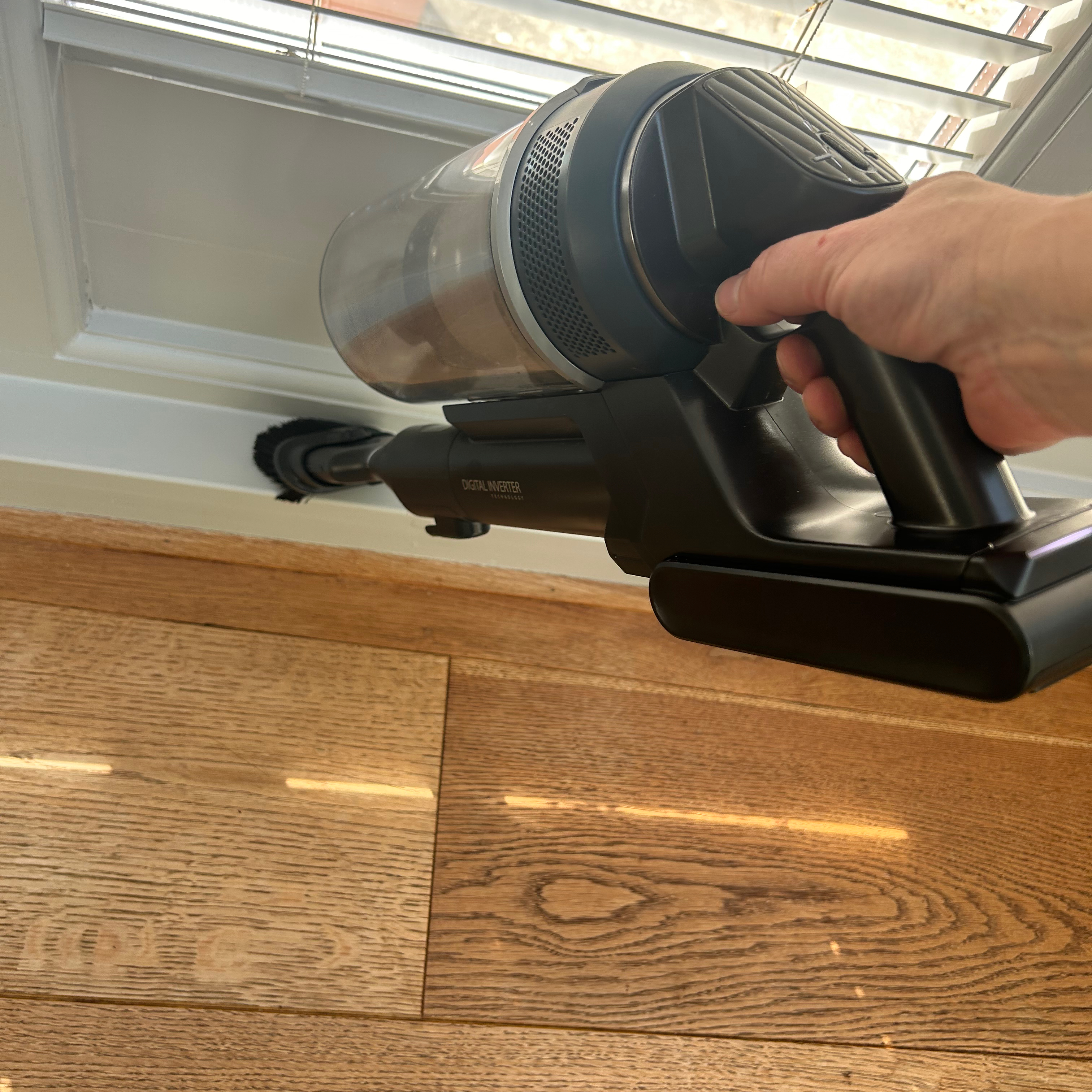 Testing the Samsung Jet vacuum