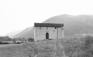 Ursula Schulz-Dornburg, Chapel 6. San Juan de Busa. c.10th ct. Provincia de Huesca. A Light from East from the series ’Sonnenstand’