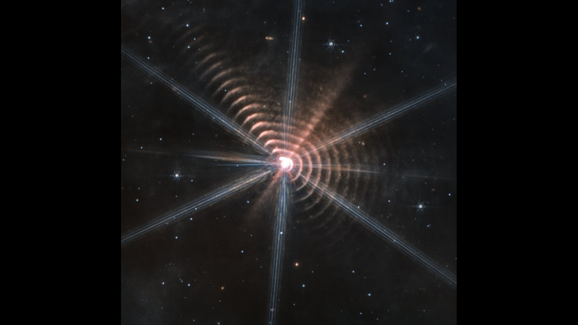 Bizarre rings spied by James Webb Space Telescope are organic dust  propelled by starlight | Space