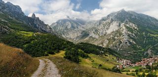 Cantabrian mountains: your starting orocline for 10