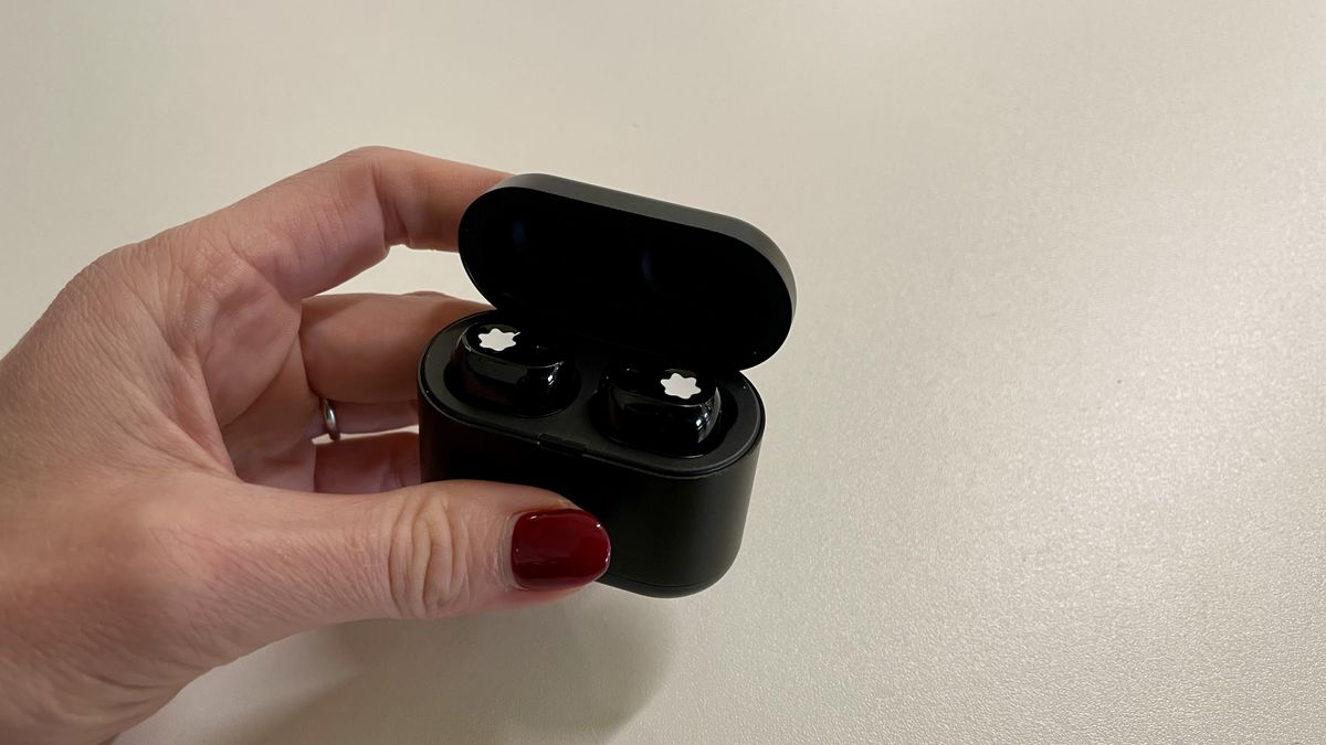 Montblanc MTB 03 review: divine looking wireless earbuds, marred only ...