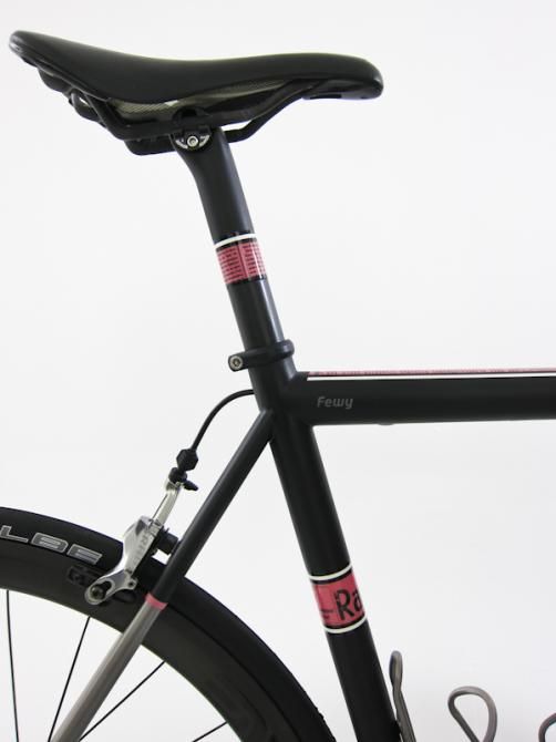 This custom Baum was made for Rapha ambassador Anthony Fewster.
