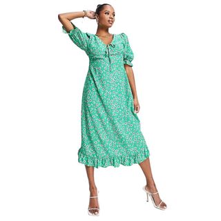 Nobody’s Child Petite Callie Midi Dress in Green Ditsy Floral 