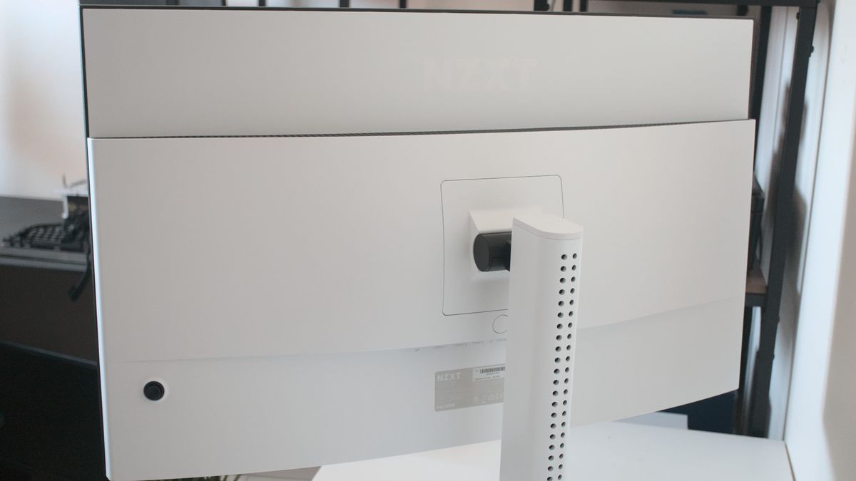 NZXT Canvas 32Q