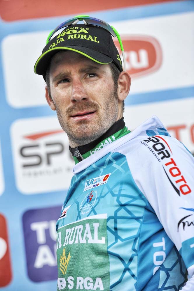 New race leader Jos&eacute; Gon&ccedil;alves (Caja Rural)
