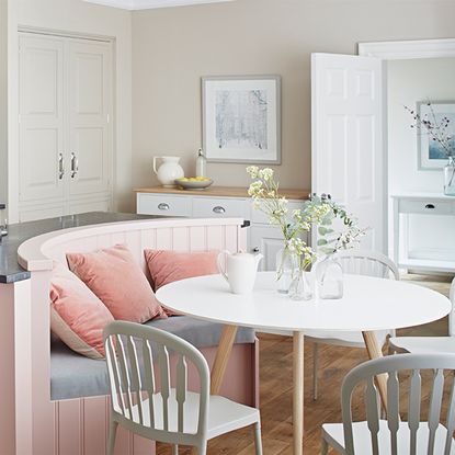 Relaxed country kitchens | Ideal Home