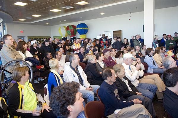 A full house for the presentation of Navigators and TEAm Lipton.
