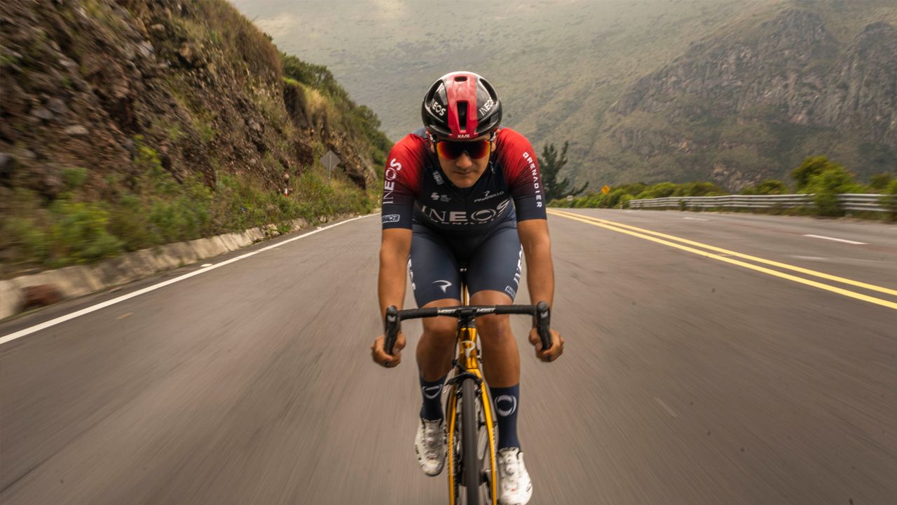 Ineos Grenadiers BioRacer kit