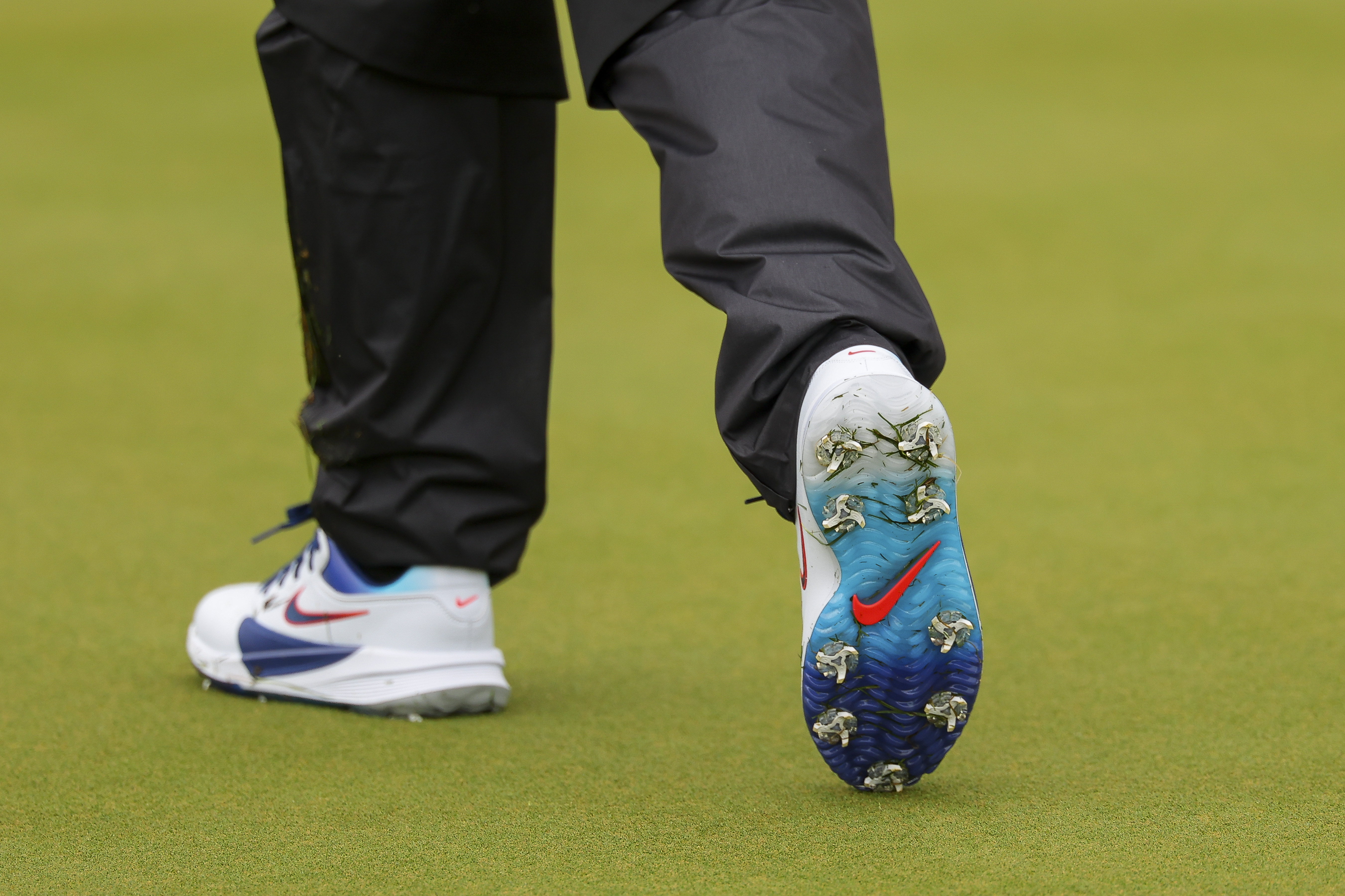 Nike golf shoes