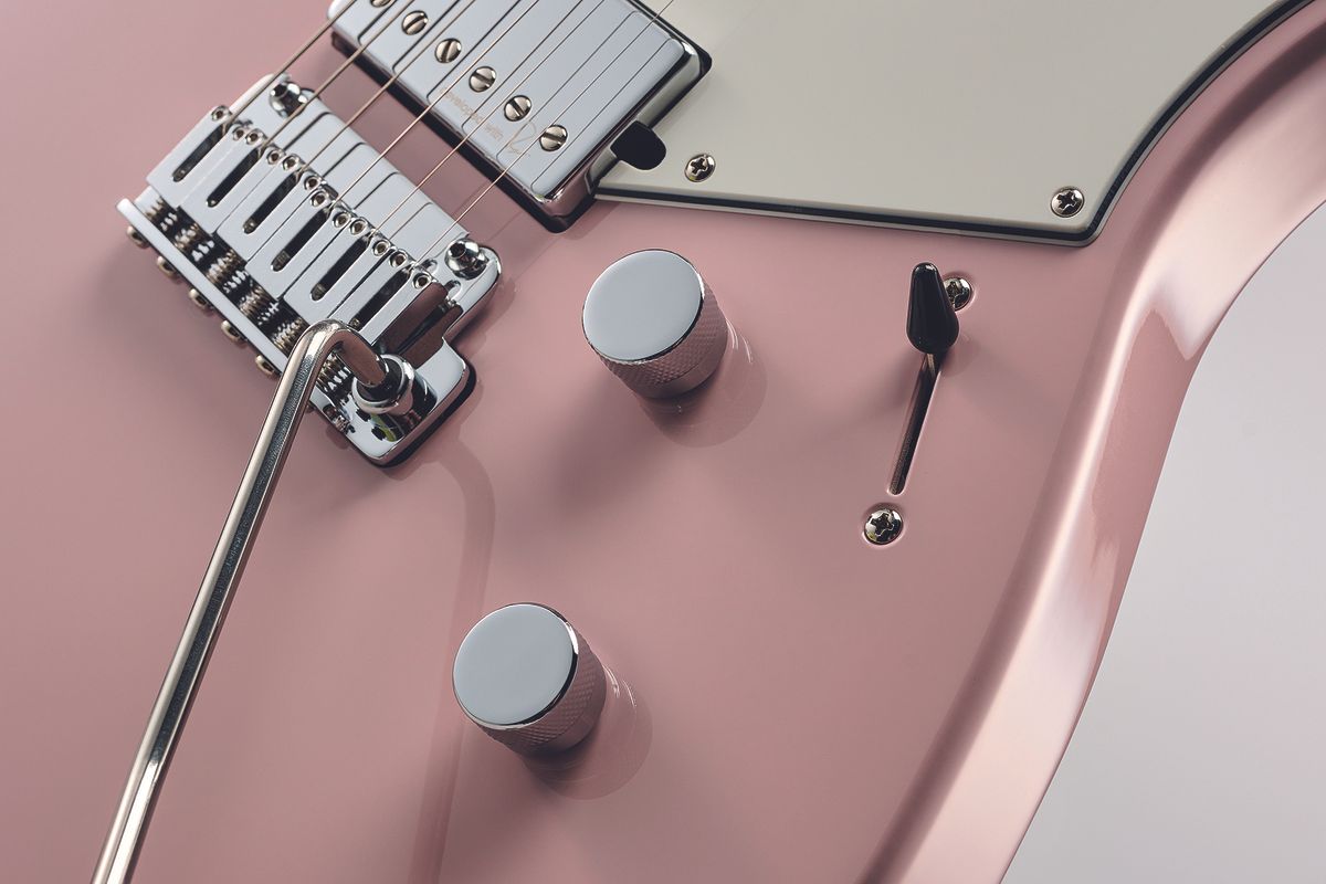 Yamaha Pacifica Standard Plus PACS+12M
