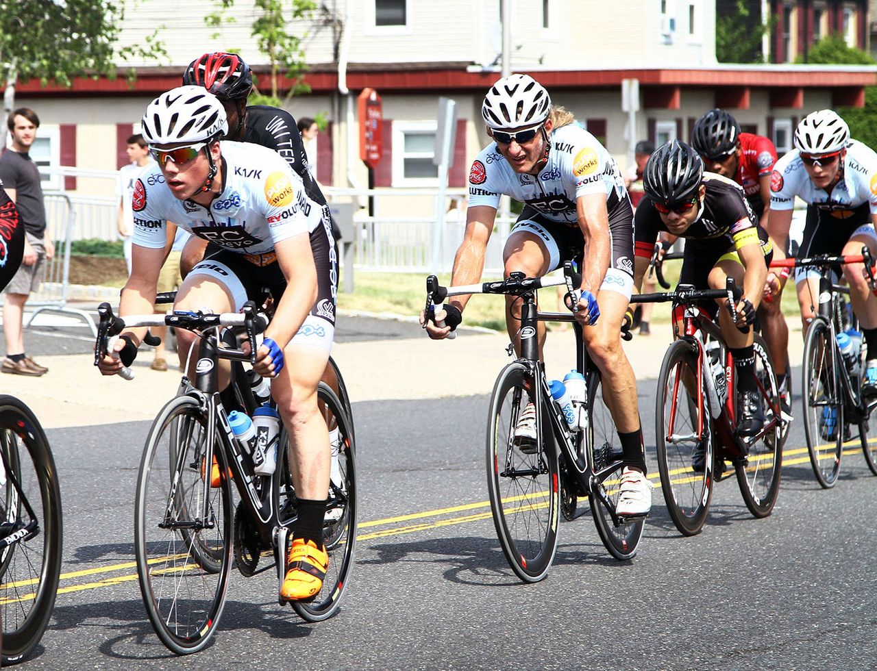 The EC Devo Team strings out and gets ready for the long haul.