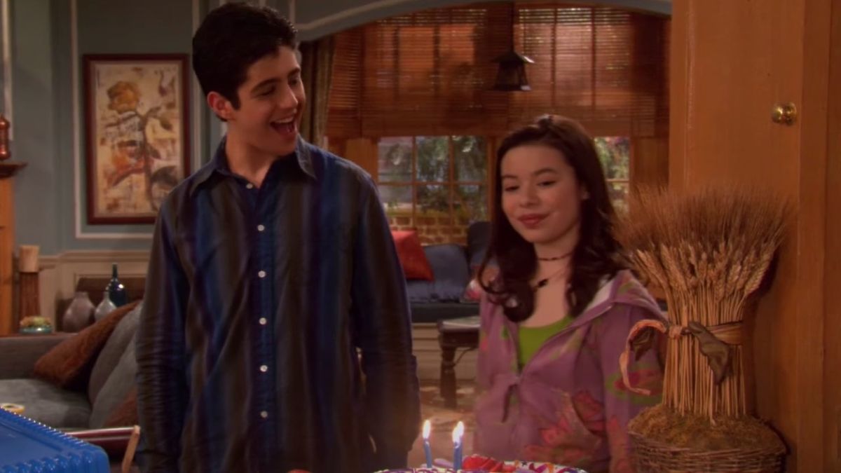 Josh Peck and Miranda Cosgrove on Drake and Josh