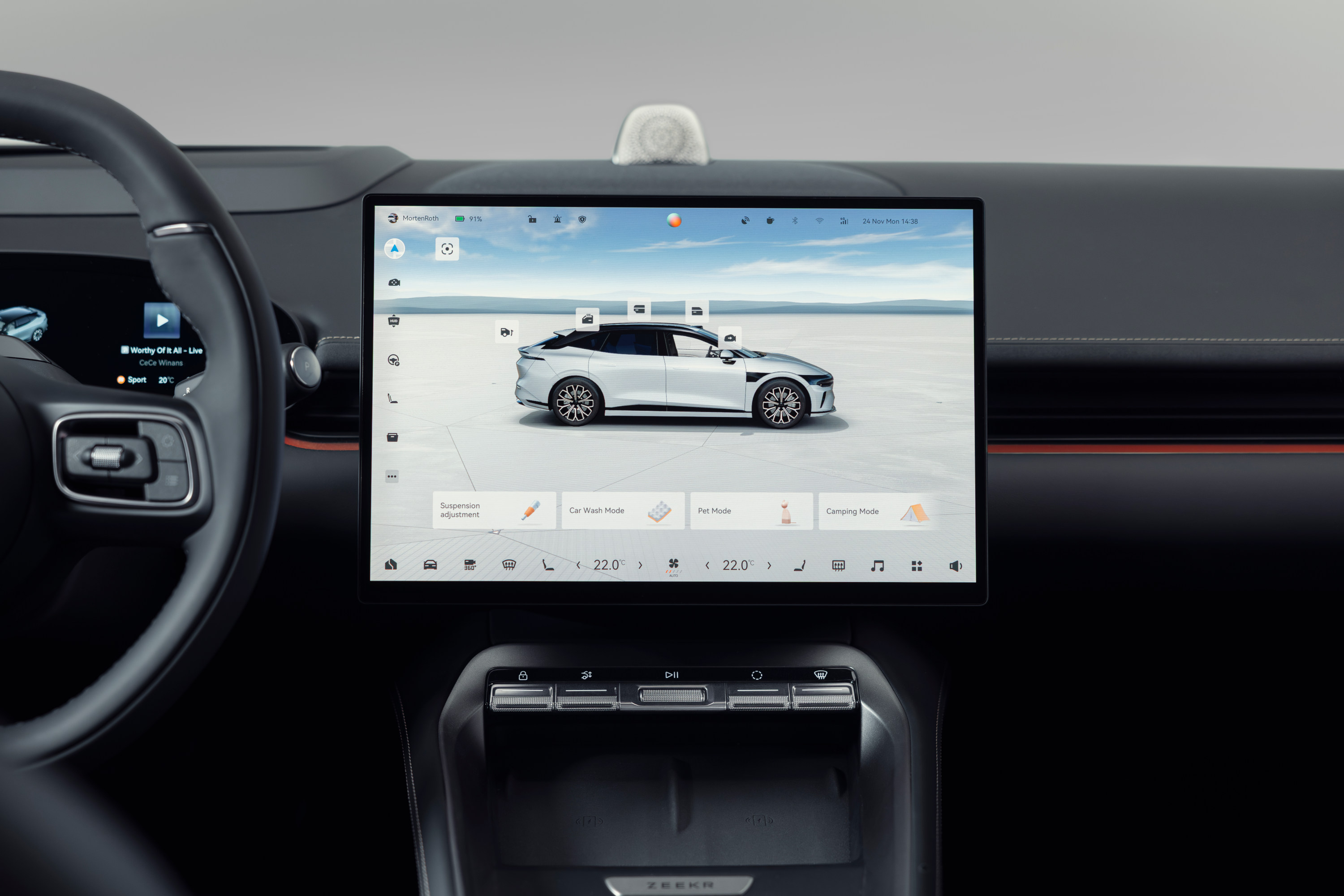 The dashboard of the Zeekr 7GT