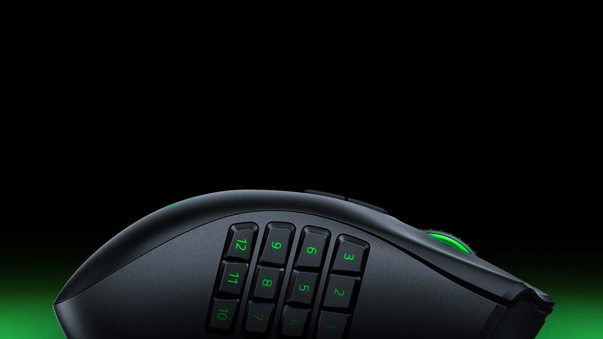 Left behind: The quest for the left-handed Razer Naga | Laptop Mag