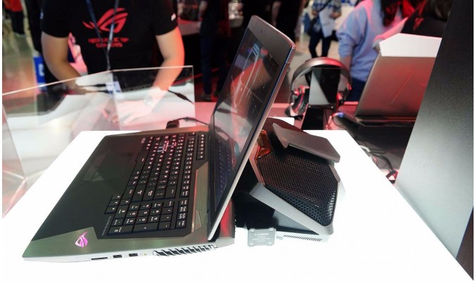 Asus ROG GX800 May Be World's Most Powerful Laptop | Laptop Mag