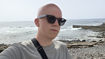 Hamish wearing Meta Ray-Ban Scriber Optics