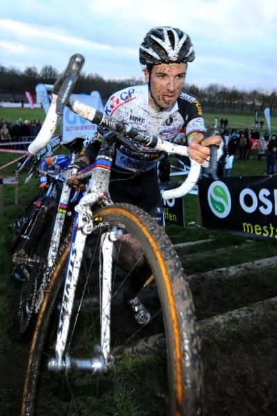 Albert before his problem in the mud